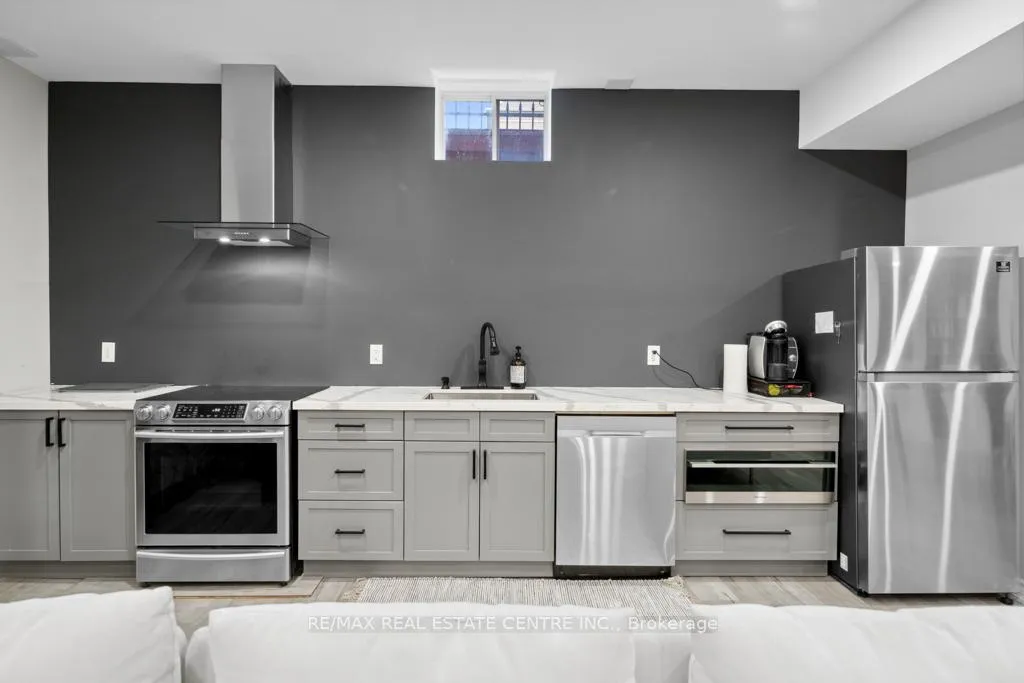 Photo 44 of 10 Crown Forest Court, Brampton, Bram West — HOMEH
