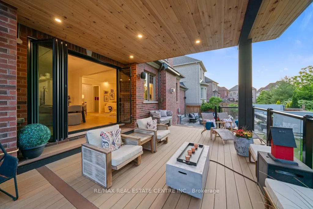 Photo 45 of 10 Crown Forest Court, Brampton, Bram West — HOMEH