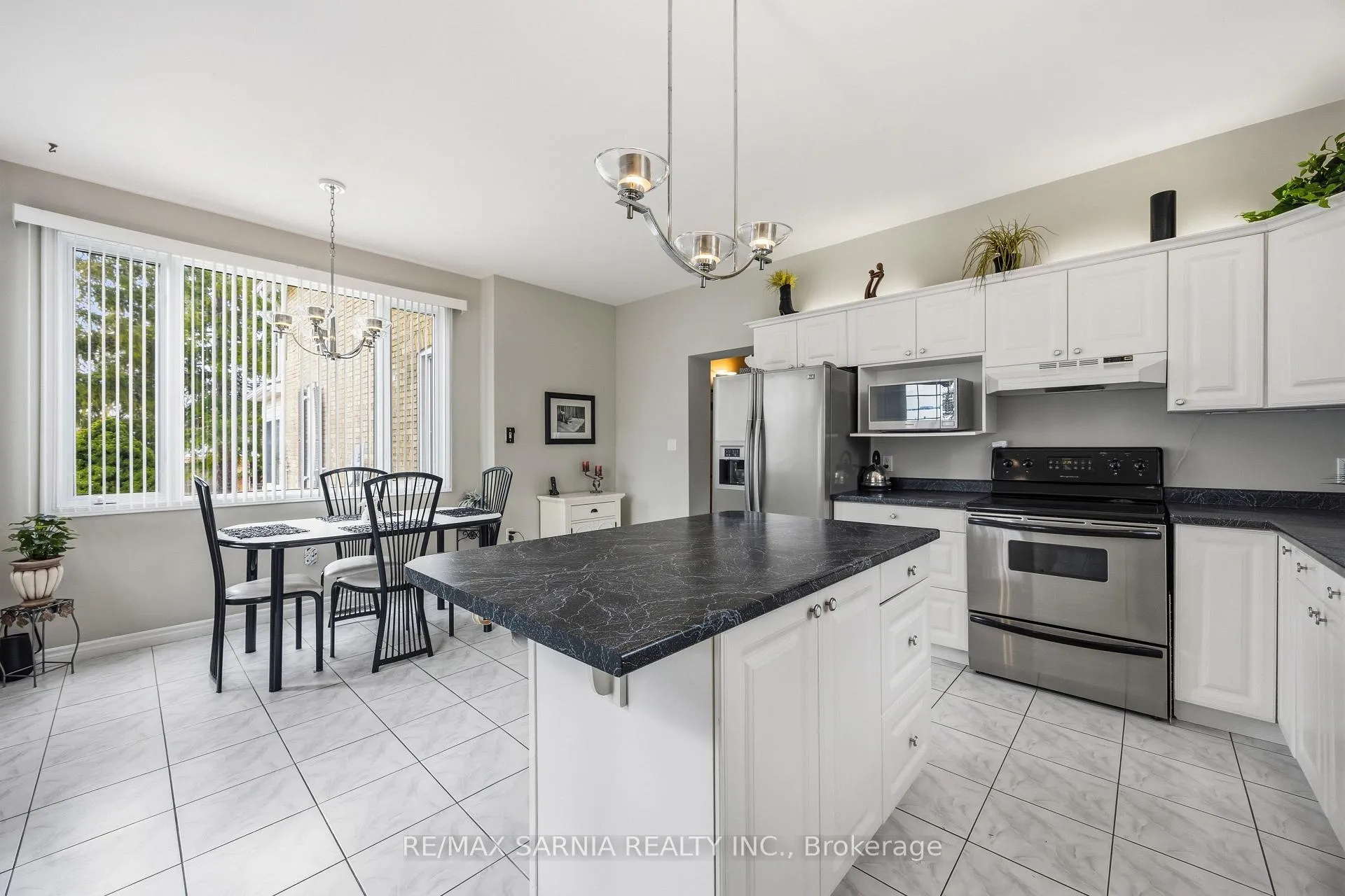Photo 8 of 173 Paget Street, St. Clair — HOMEH