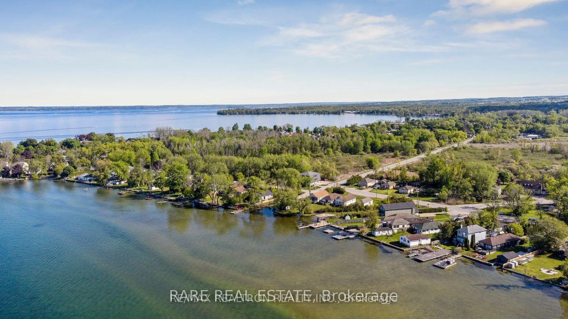 Photo 4 of 1231 Temple Avenue, Innisfil, Rural Innisfil — HOMEH
