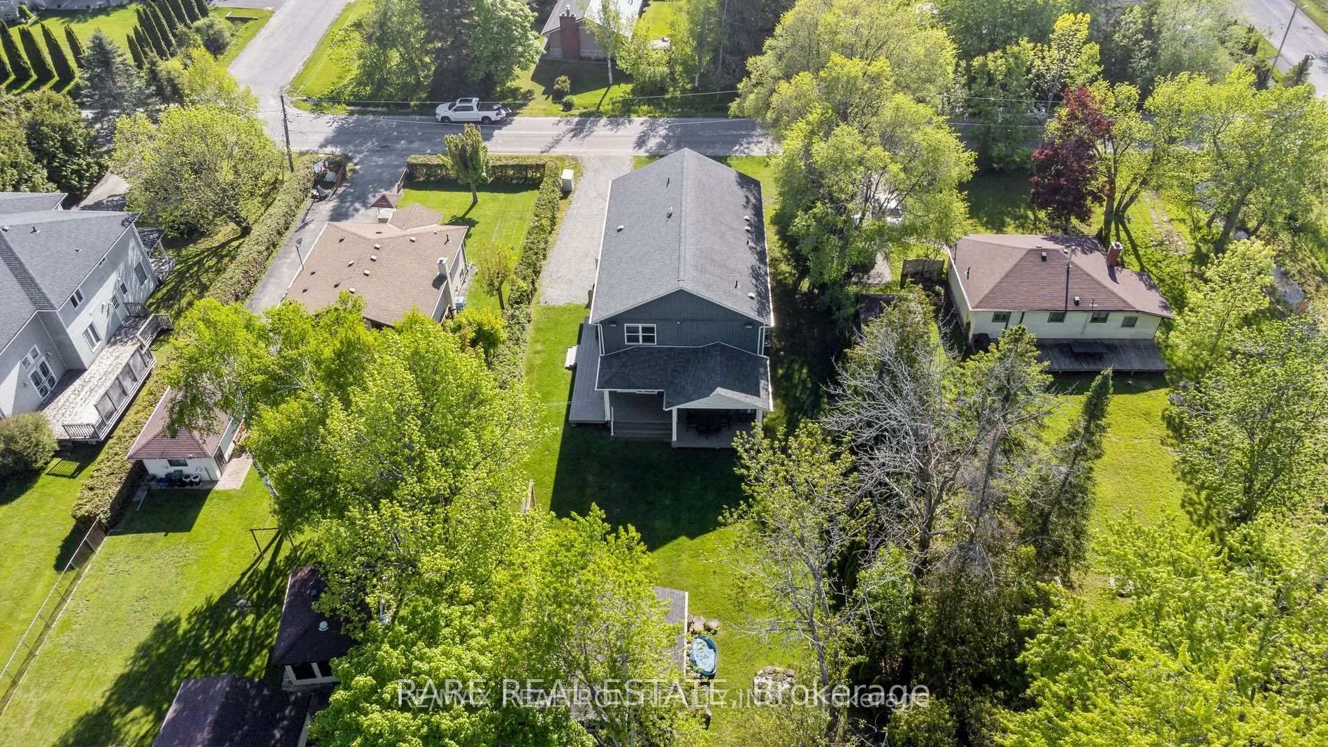 Photo 14 of 1231 Temple Avenue, Innisfil, Rural Innisfil — HOMEH