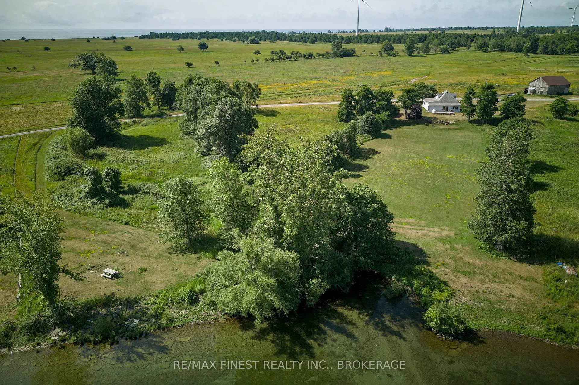 Photo 46 of 10 Front Road, Loyalist, Lennox and Addington - South — HOMEH
