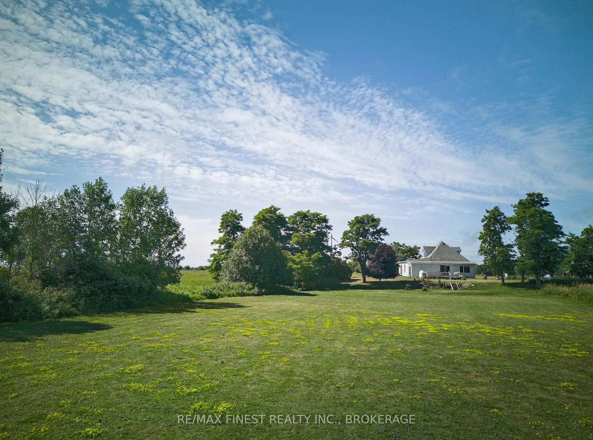 Photo 48 of 10 Front Road, Loyalist, Lennox and Addington - South — HOMEH