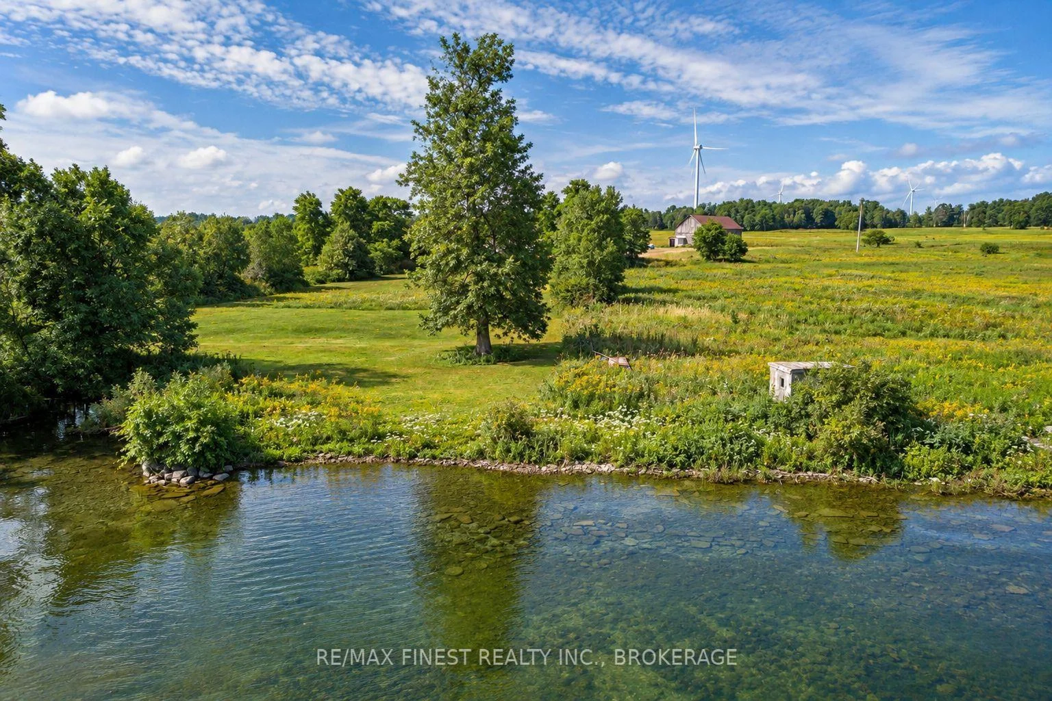 Photo 51 of 10 Front Road, Loyalist, Lennox and Addington - South — HOMEH
