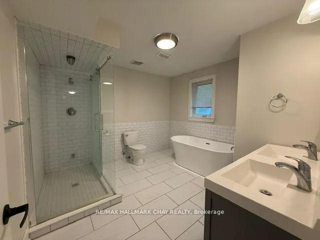 Photo 14 of Unit B, 893B Frederick Street, Innisfil, Rural Innisfil — HOMEH