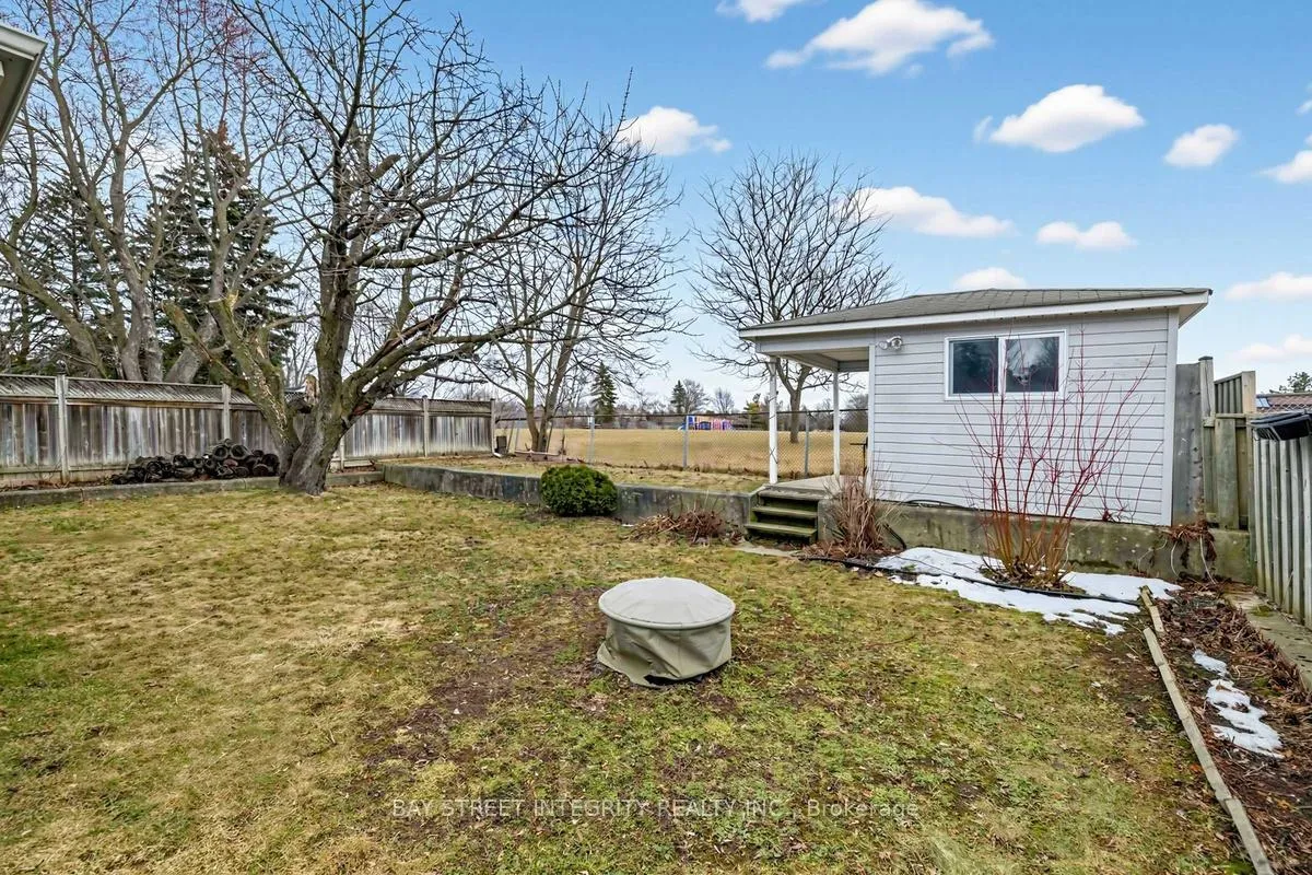 Photo 26 of 157 Orchard Heights Boulevard, Aurora, Aurora Heights — HOMEH