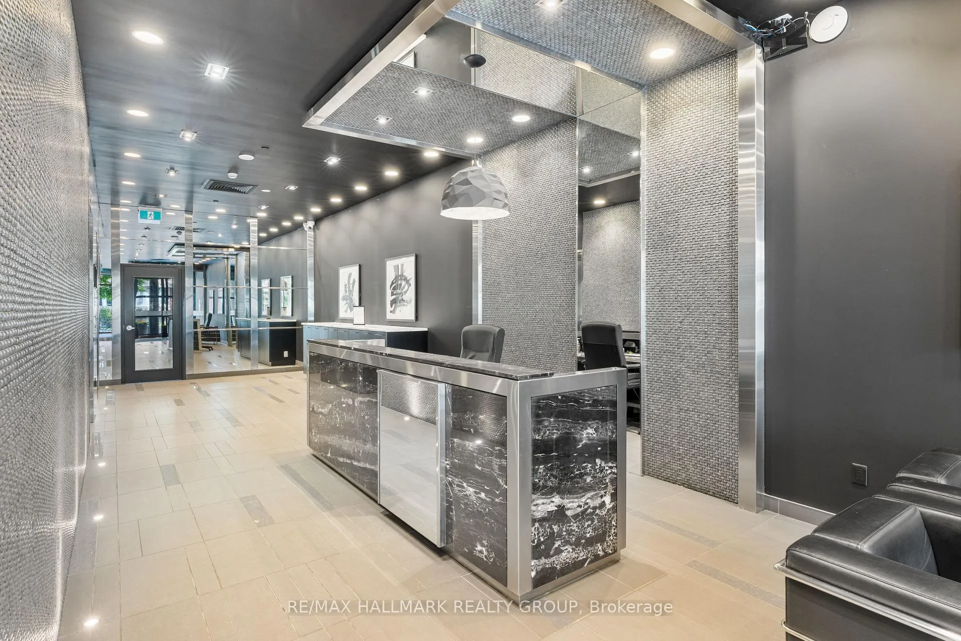 Photo 5 of Unit 1310, 224 Lyon Street, Ottawa, Ottawa Centre — HOMEH