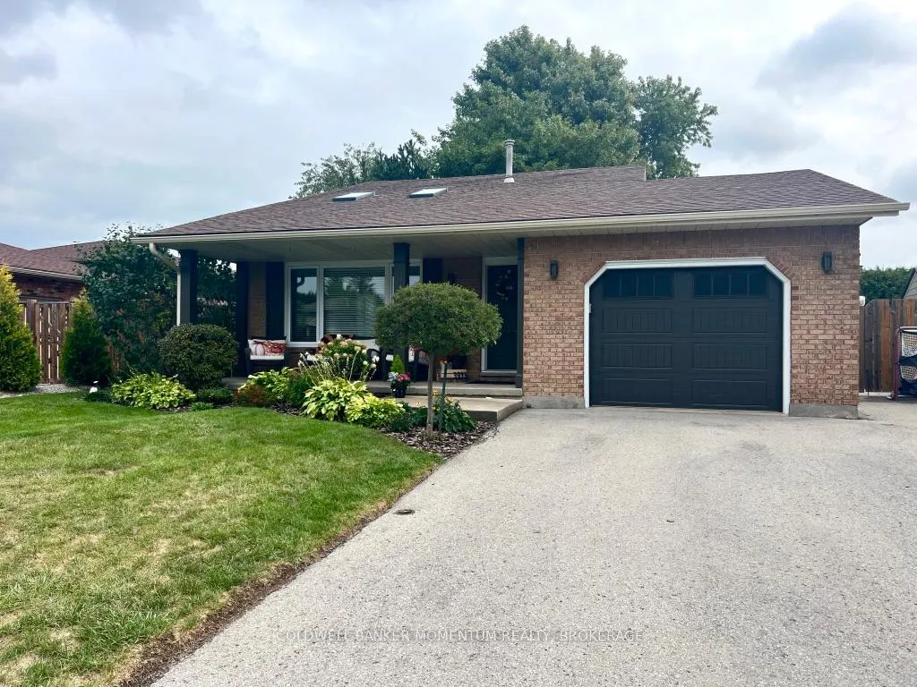 Photo 1 of 3933 Vineyard Crescent, Lincoln, Lincoln-Jordan/Vineland — HOMEH