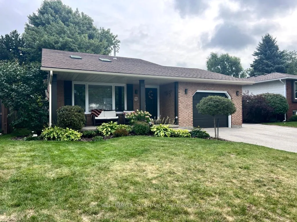 Photo 2 of 3933 Vineyard Crescent, Lincoln, Lincoln-Jordan/Vineland — HOMEH