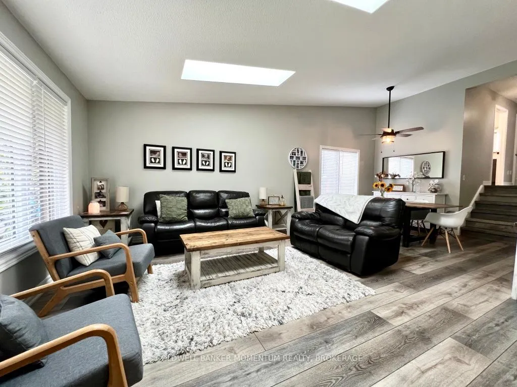 Photo 6 of 3933 Vineyard Crescent, Lincoln, Lincoln-Jordan/Vineland — HOMEH