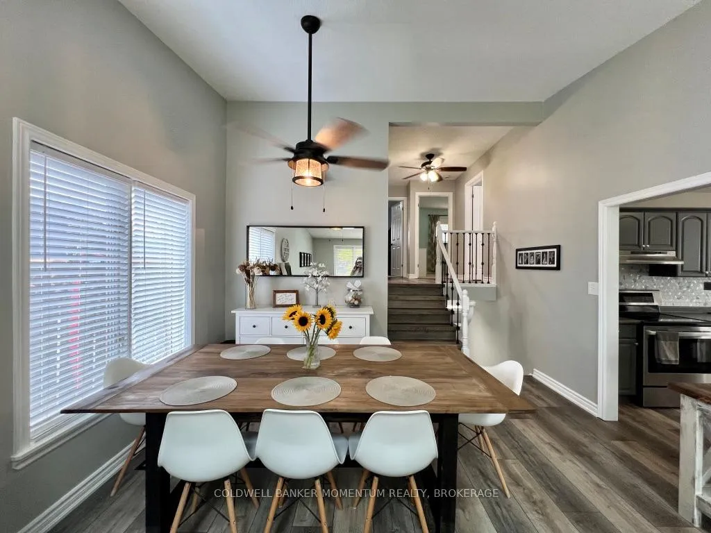 Photo 10 of 3933 Vineyard Crescent, Lincoln, Lincoln-Jordan/Vineland — HOMEH