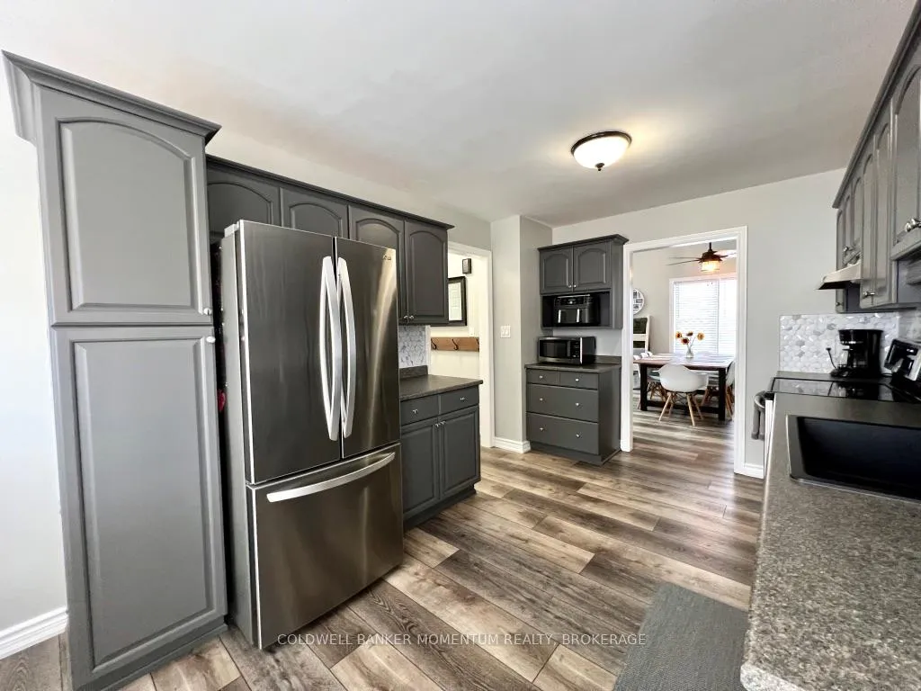 Photo 13 of 3933 Vineyard Crescent, Lincoln, Lincoln-Jordan/Vineland — HOMEH