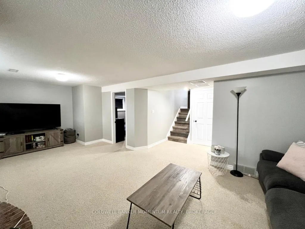 Photo 29 of 3933 Vineyard Crescent, Lincoln, Lincoln-Jordan/Vineland — HOMEH