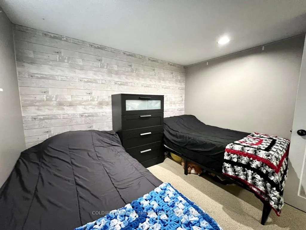 Photo 32 of 3933 Vineyard Crescent, Lincoln, Lincoln-Jordan/Vineland — HOMEH