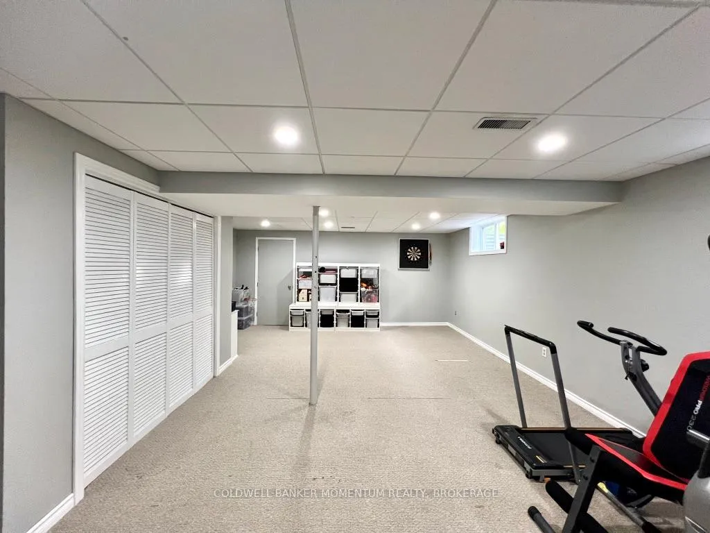 Photo 36 of 3933 Vineyard Crescent, Lincoln, Lincoln-Jordan/Vineland — HOMEH