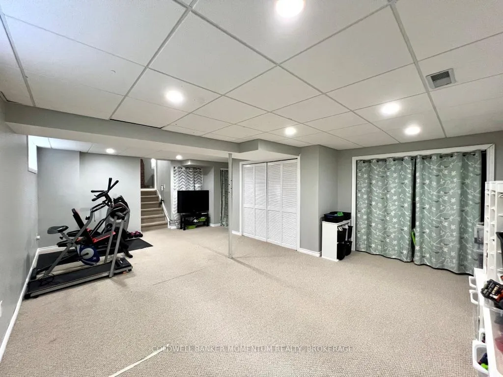 Photo 37 of 3933 Vineyard Crescent, Lincoln, Lincoln-Jordan/Vineland — HOMEH