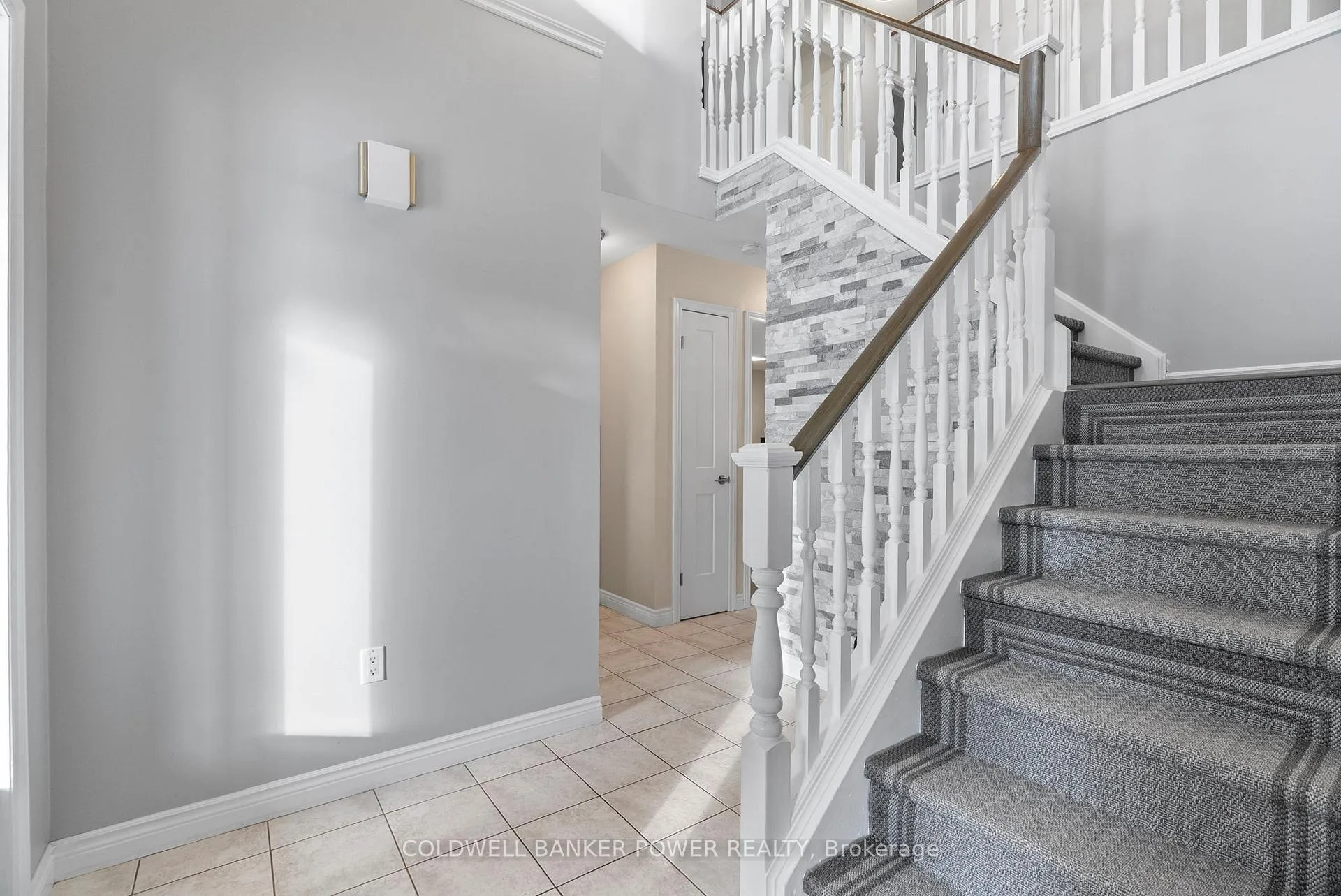 Photo 21 of 3558 Springer Road, Middlesex Centre, Delaware Town — HOMEH