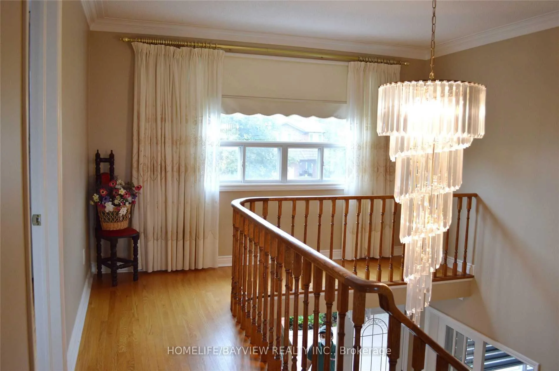Photo 13 of 23 Arrowhead Drive, Vaughan, East Woodbridge — HOMEH