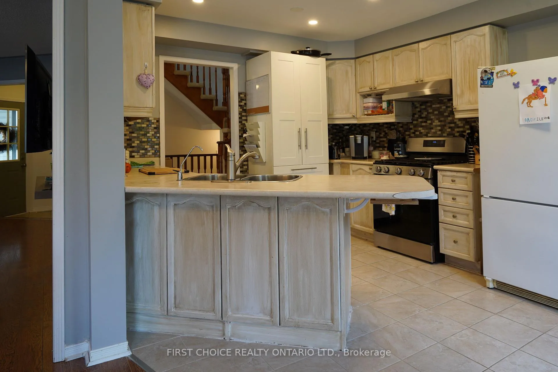 Photo 11 of 42 Gunning Crescent, New Tecumseth, Tottenham — HOMEH