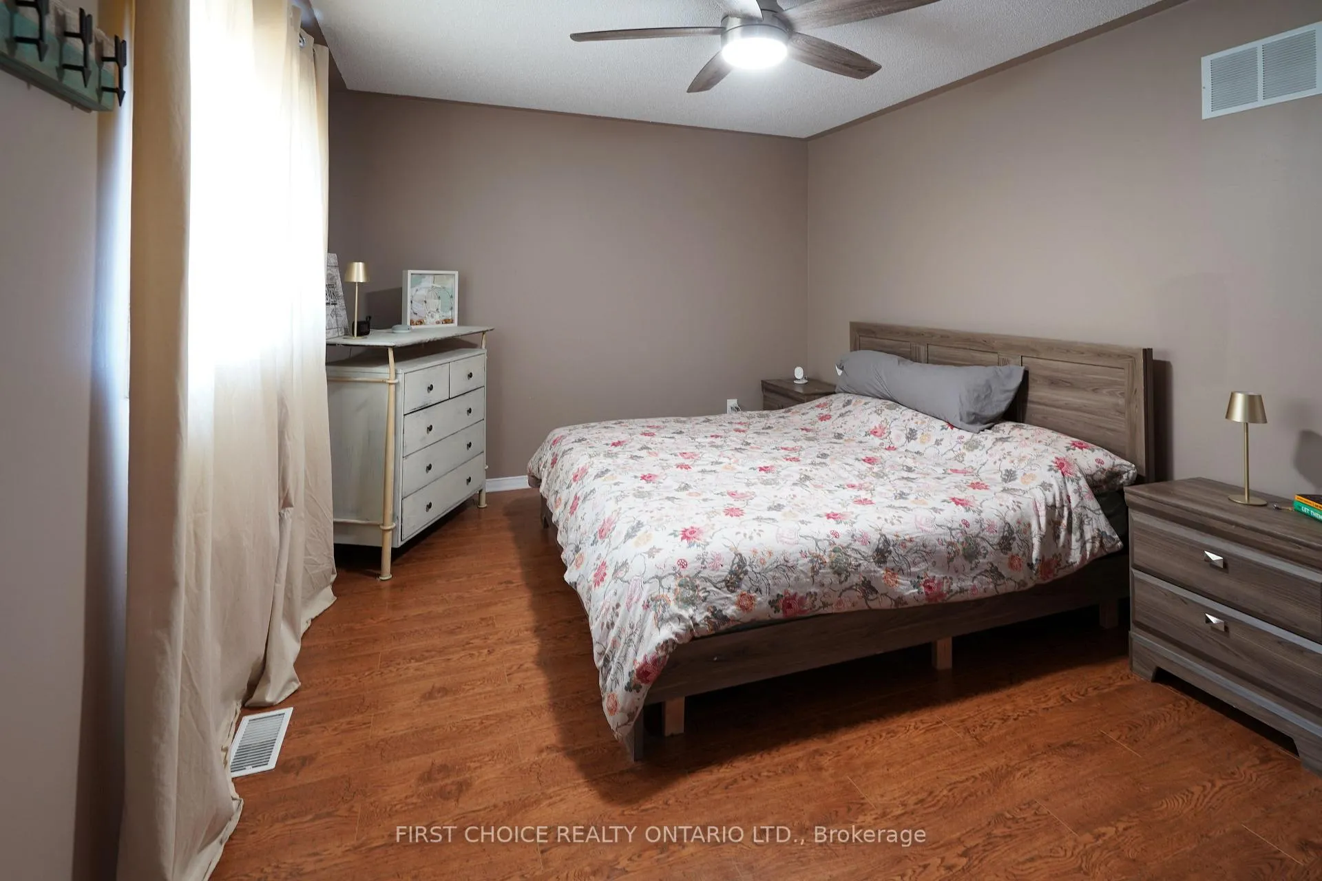 Photo 19 of 42 Gunning Crescent, New Tecumseth, Tottenham — HOMEH
