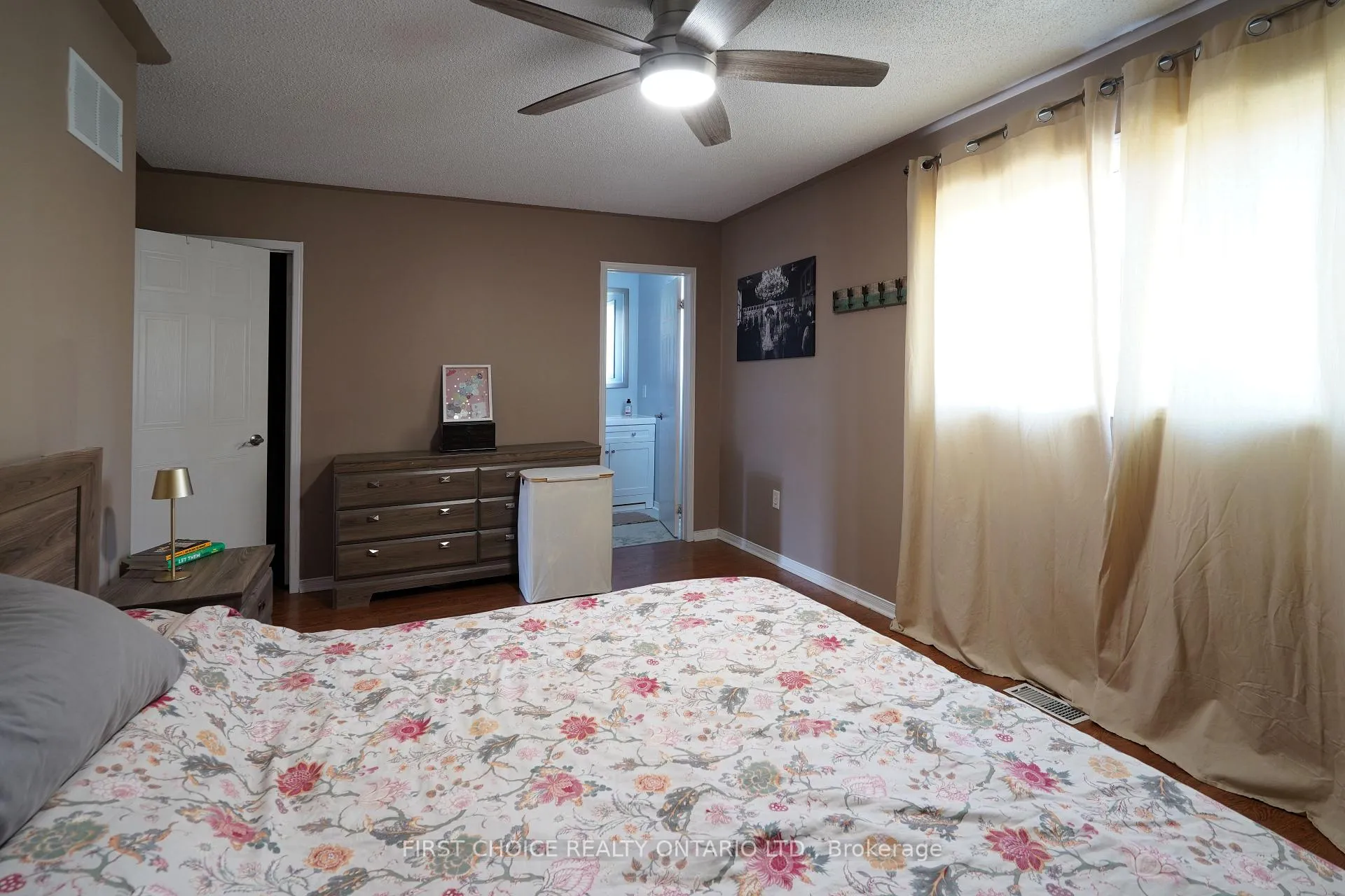 Photo 20 of 42 Gunning Crescent, New Tecumseth, Tottenham — HOMEH