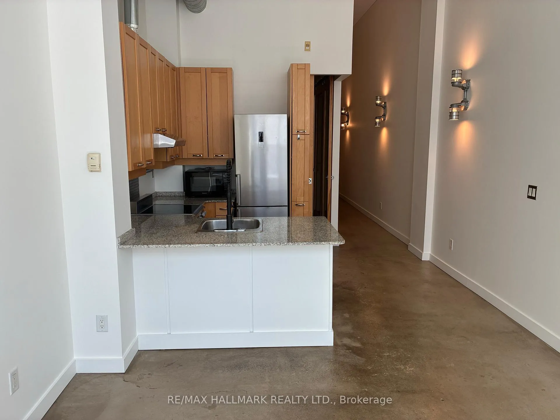 Photo 1 of Unit 404, 135 Dalhousie Street, Toronto, Church-Yonge Corridor — HOMEH