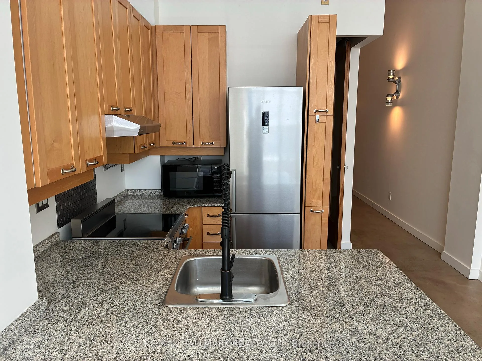Photo 7 of Unit 404, 135 Dalhousie Street, Toronto, Church-Yonge Corridor — HOMEH