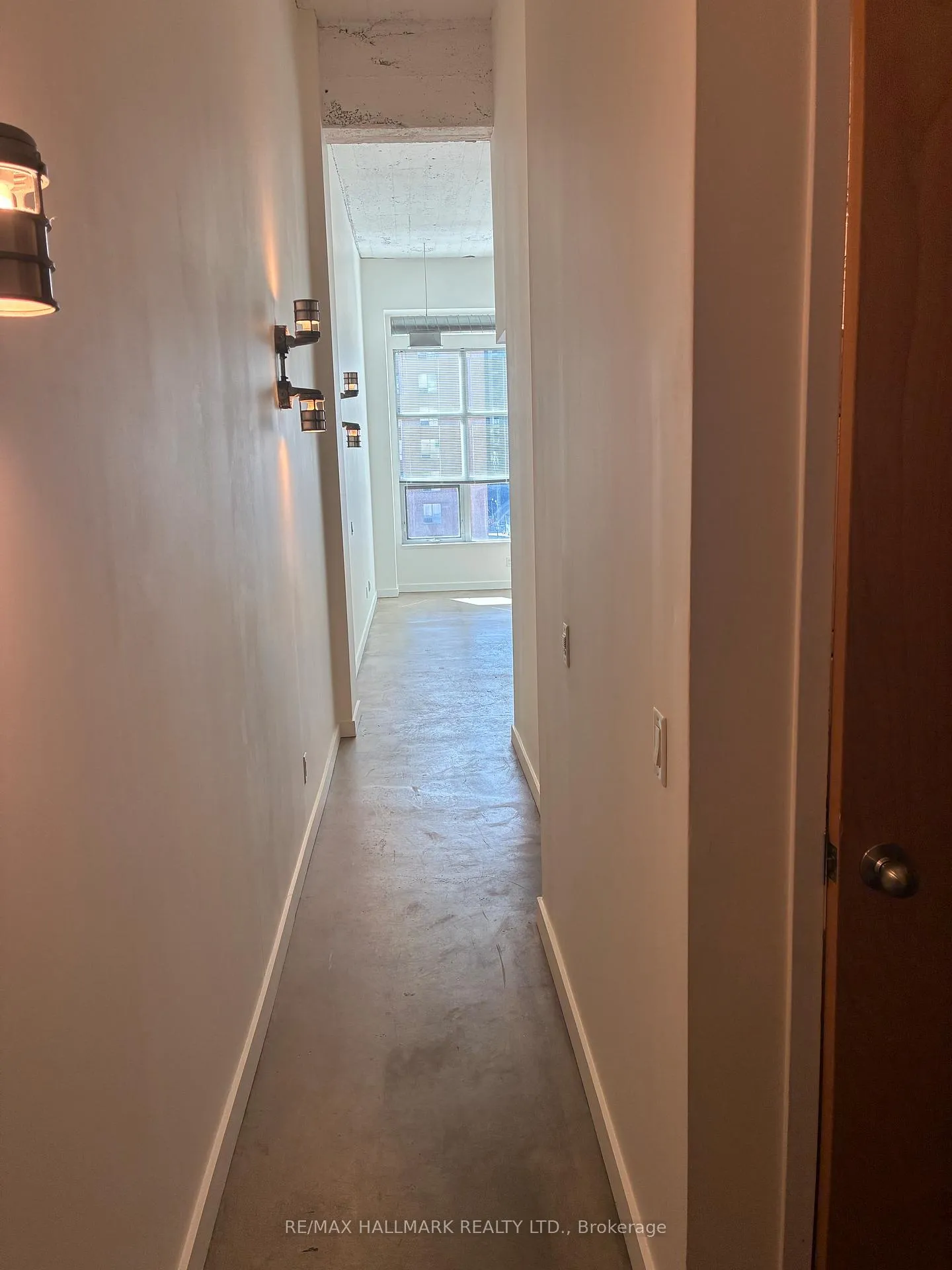 Photo 10 of Unit 404, 135 Dalhousie Street, Toronto, Church-Yonge Corridor — HOMEH