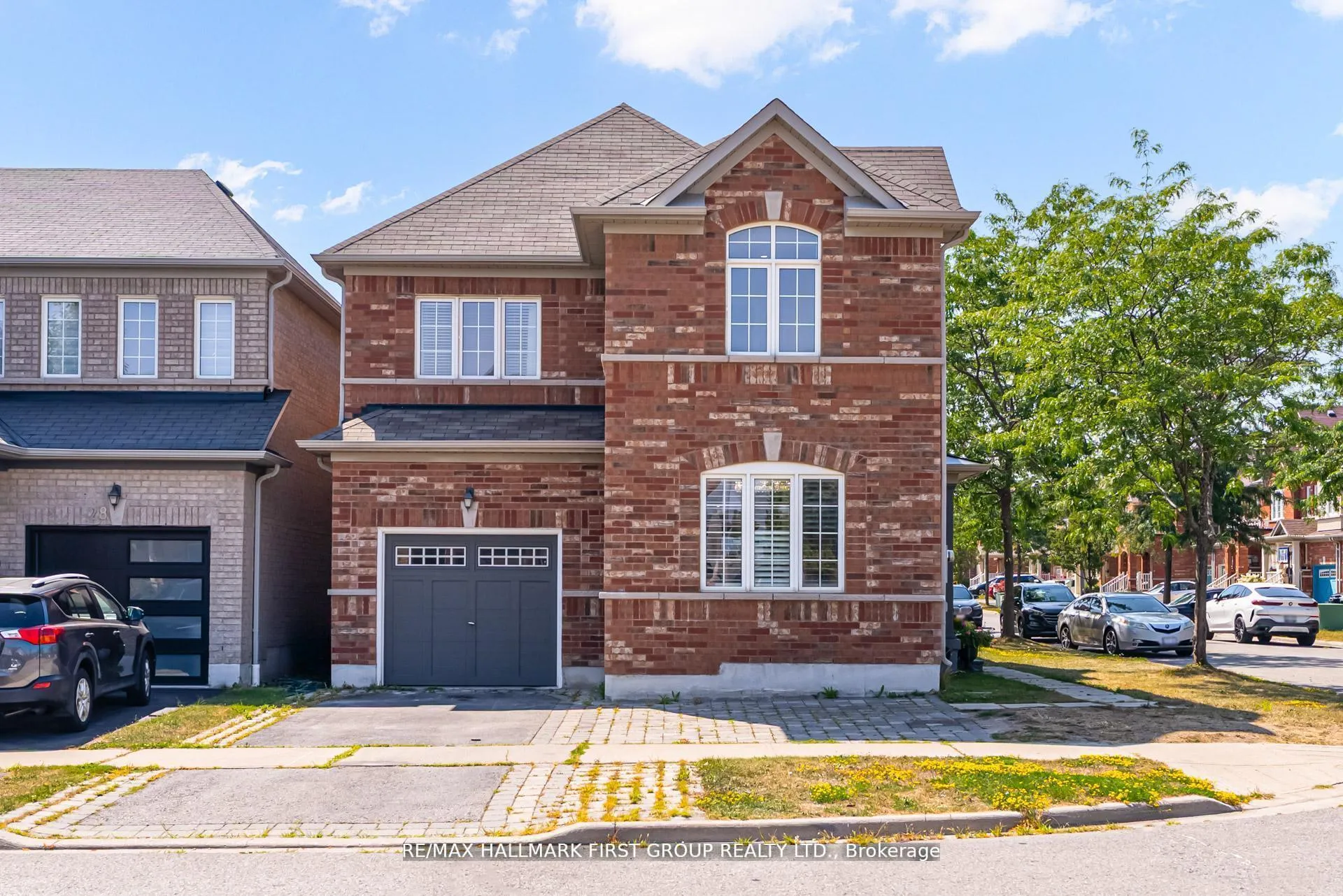 Photo 2 of 35 Elliottglen Drive, Ajax, Northeast Ajax — HOMEH