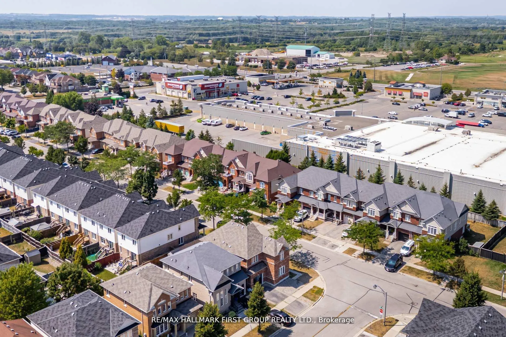 Photo 6 of 35 Elliottglen Drive, Ajax, Northeast Ajax — HOMEH