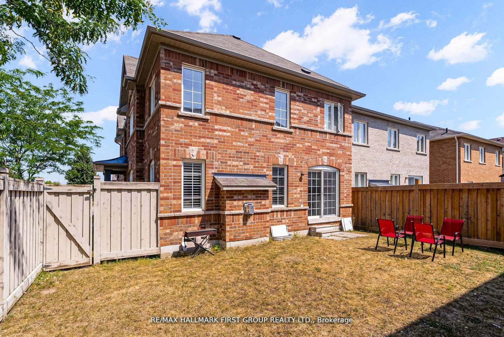 Photo 27 of 35 Elliottglen Drive, Ajax, Northeast Ajax — HOMEH