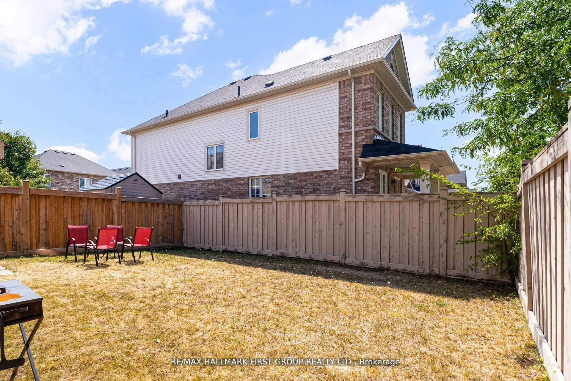Photo 28 of 35 Elliottglen Drive, Ajax, Northeast Ajax — HOMEH