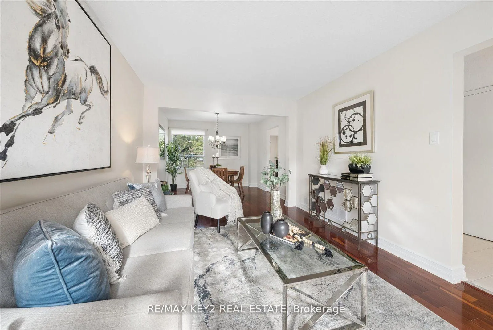 Photo 8 of 54 Silbury Drive, Scarborough, Agincourt North — HOMEH