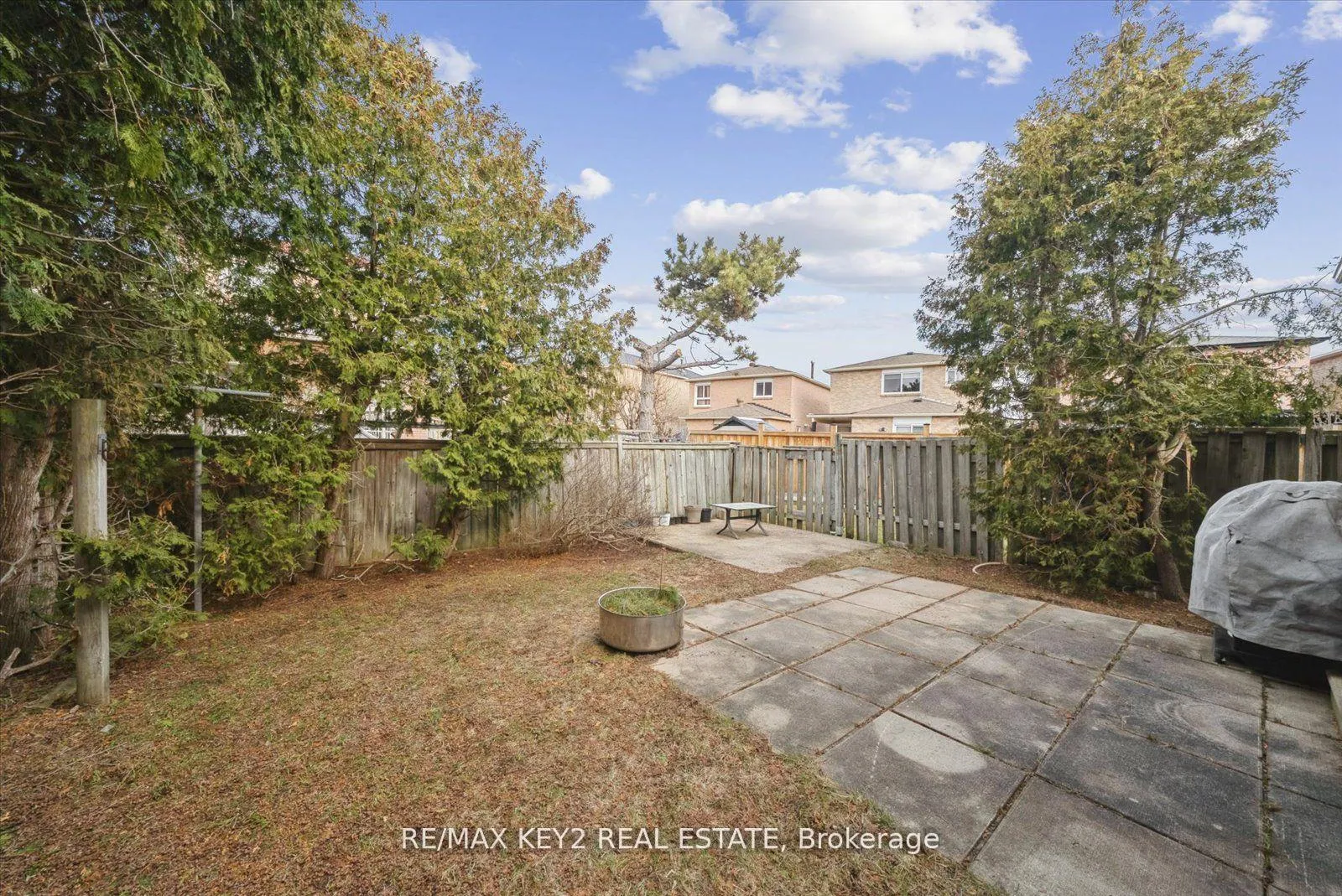 Photo 35 of 54 Silbury Drive, Scarborough, Agincourt North — HOMEH