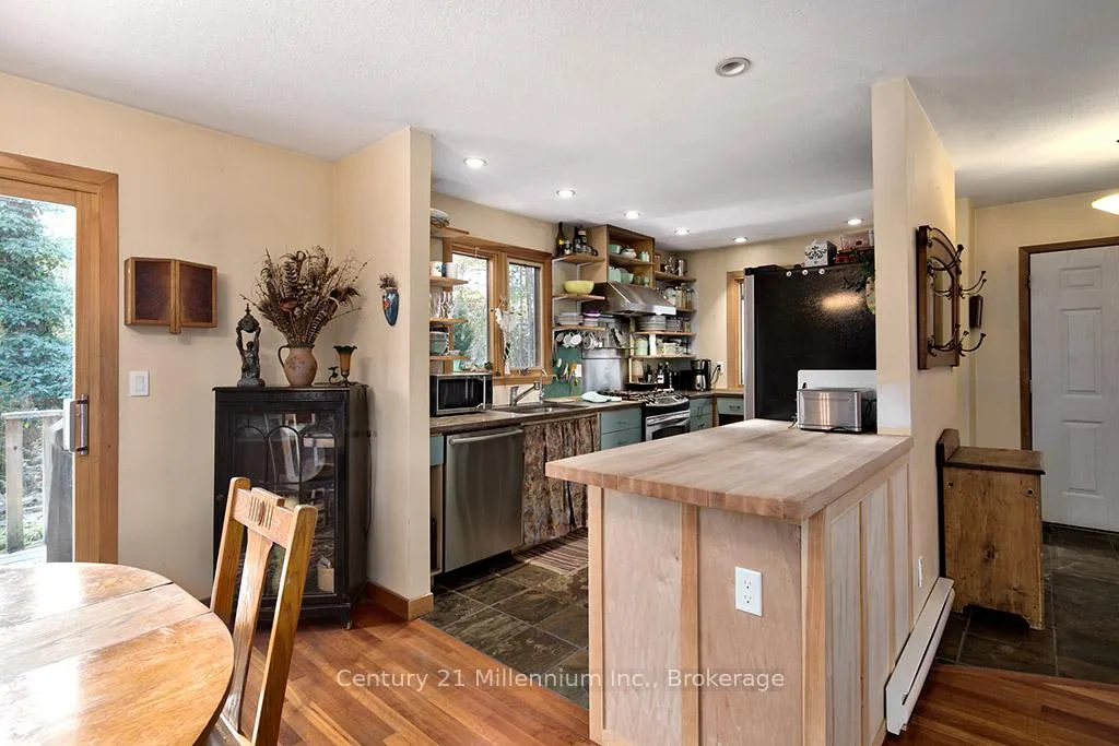Photo 14 of 265797 25th Side Road, Meaford — HOMEH