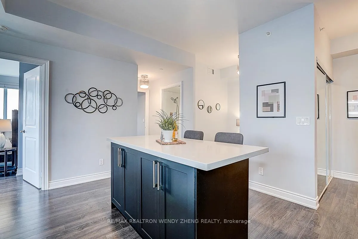 Photo 15 of Unit 808, 38 Cedarland Drive, Markham, Unionville — HOMEH