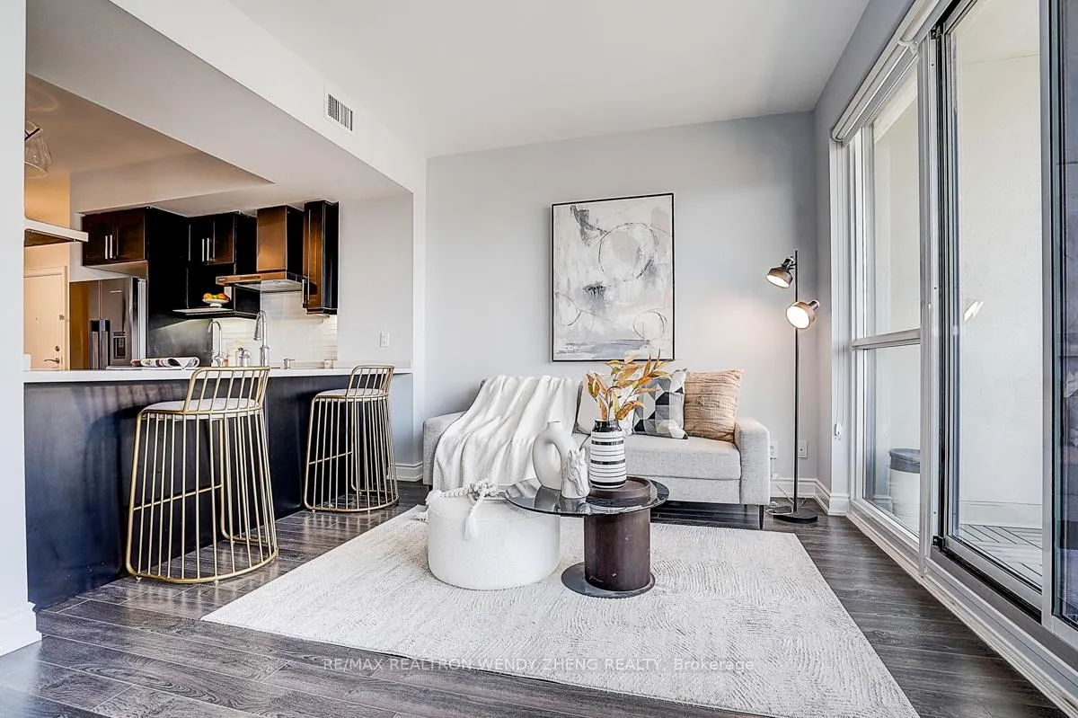 Photo 18 of Unit 808, 38 Cedarland Drive, Markham, Unionville — HOMEH