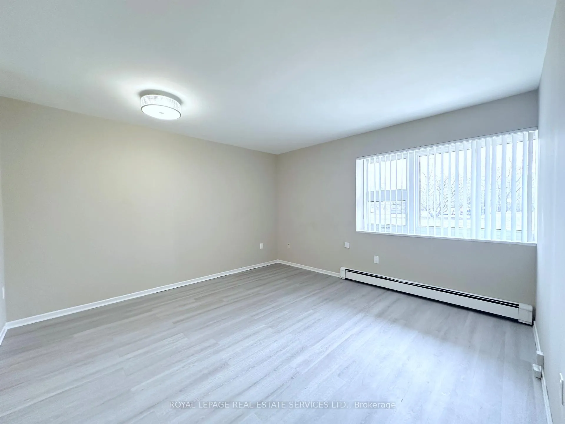 Photo 2 of Unit 103, 32 Carluke Crescent, North York, St. Andrew-Windfields — HOMEH