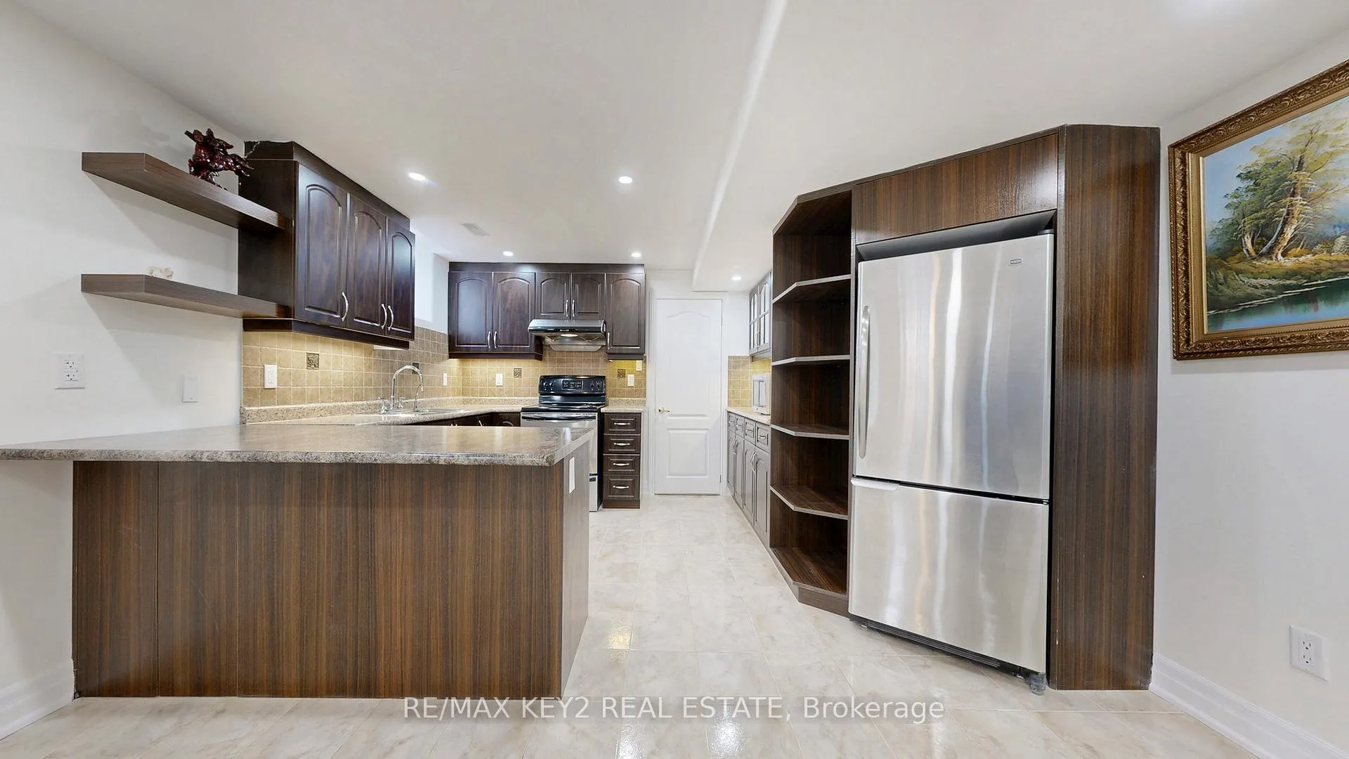 Photo 3 of Unit BSMT, 54 Oakford Drive, Markham, Cachet — HOMEH