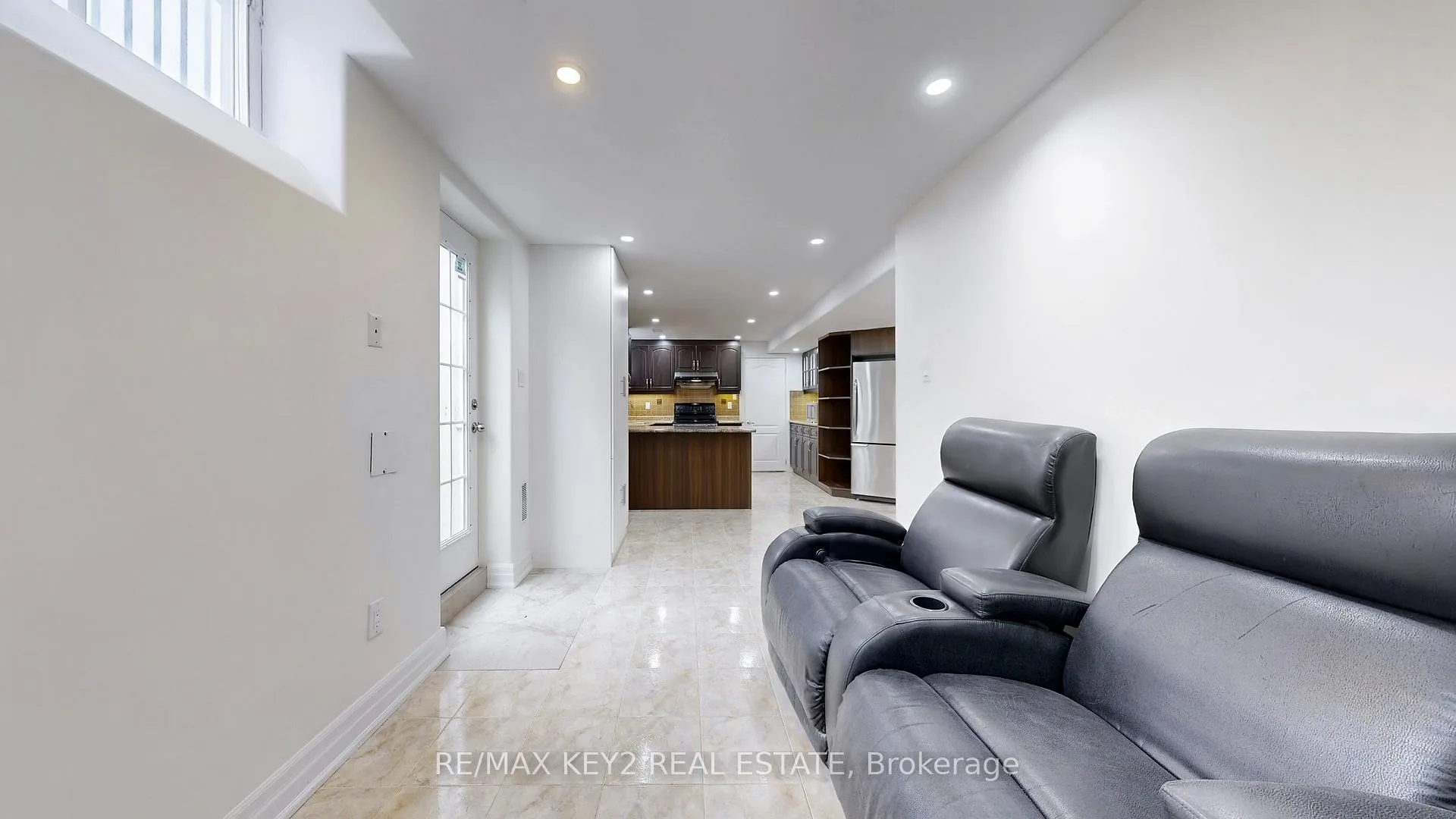 Photo 9 of Unit BSMT, 54 Oakford Drive, Markham, Cachet — HOMEH