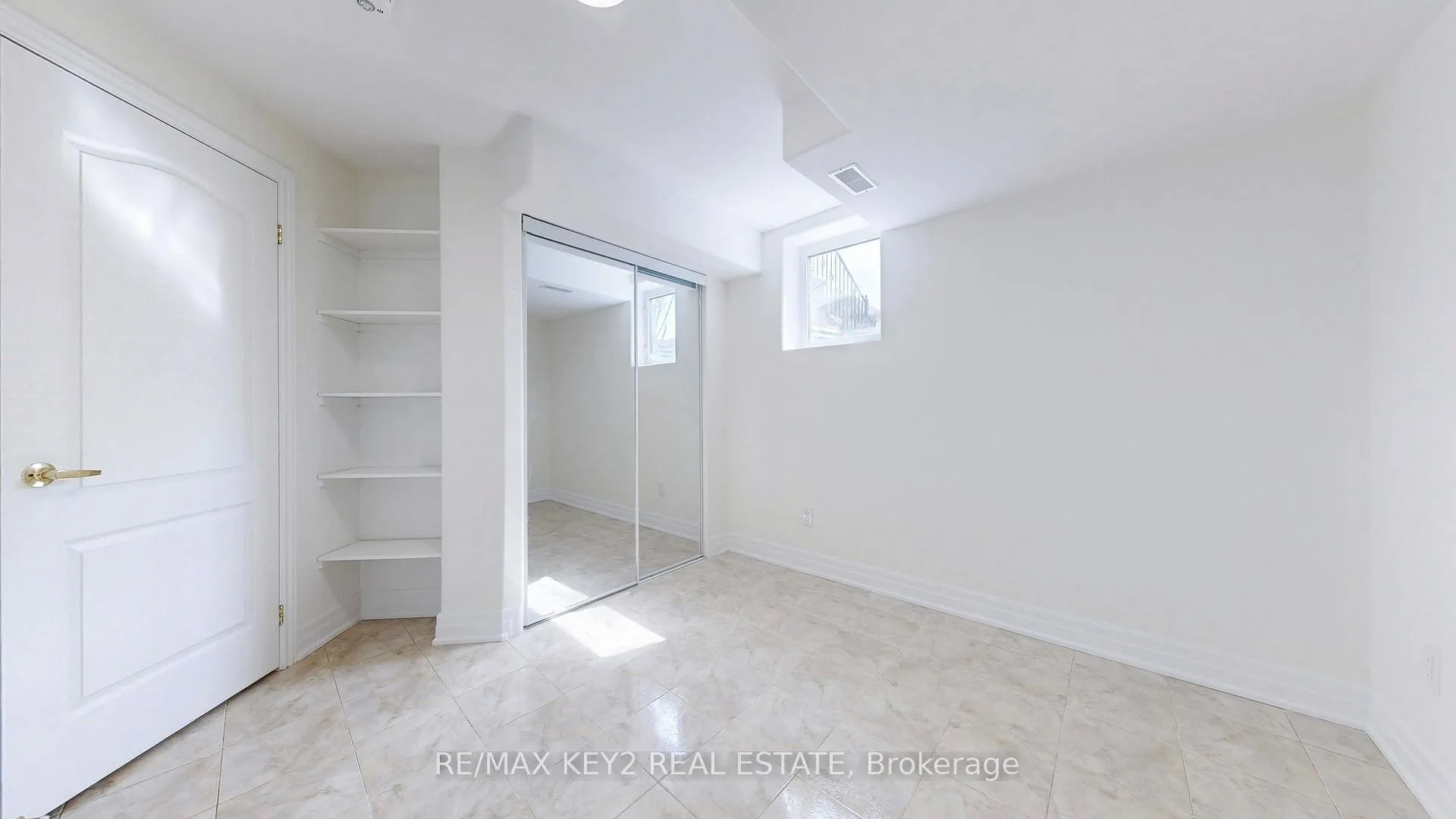 Photo 16 of Unit BSMT, 54 Oakford Drive, Markham, Cachet — HOMEH