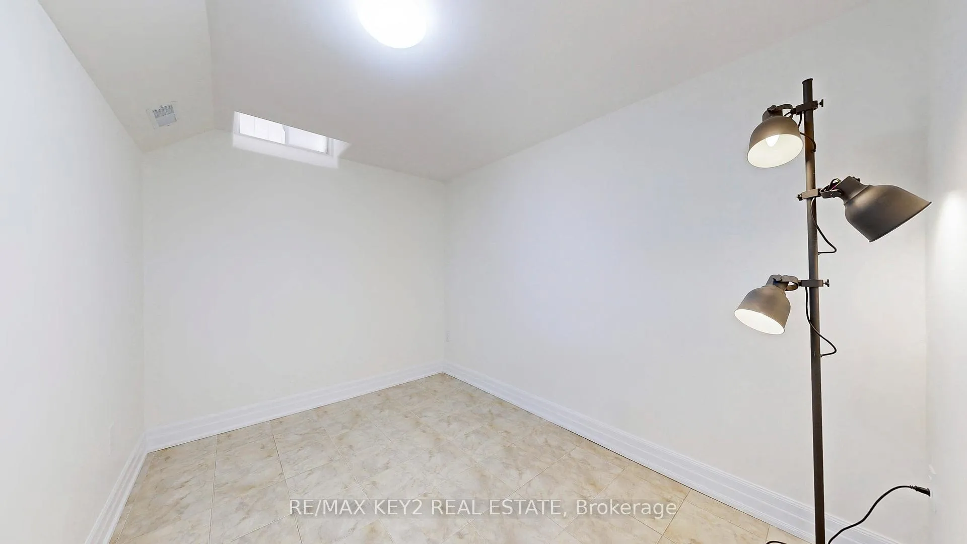 Photo 21 of Unit BSMT, 54 Oakford Drive, Markham, Cachet — HOMEH