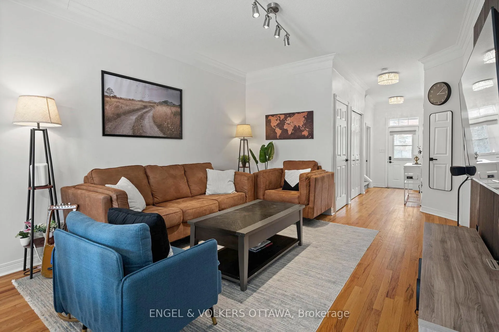 Photo 7 of 37 Laumann Court, Ottawa, Stittsville (Central) — HOMEH