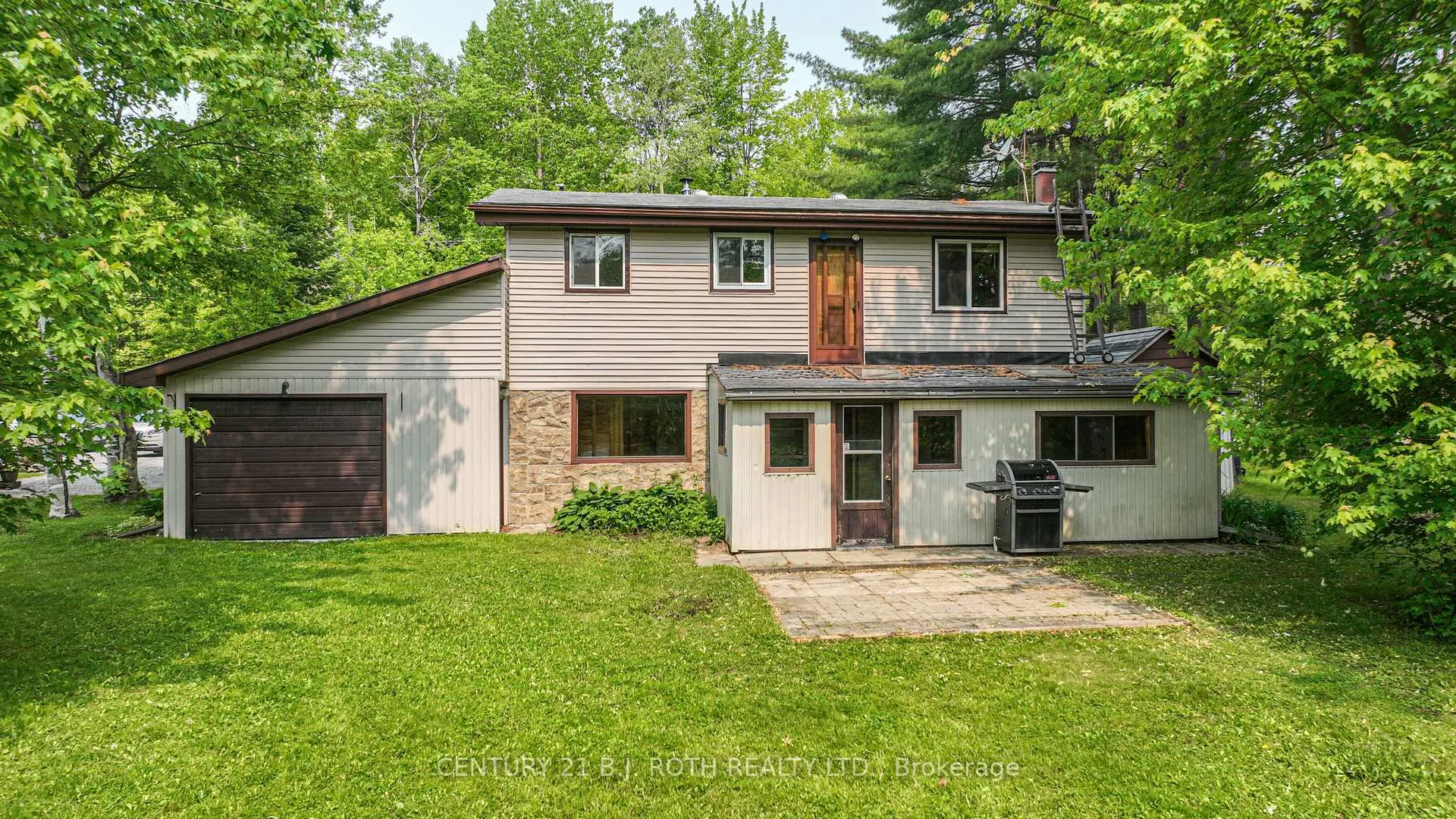 Photo 11 of 3456 Jean Street, Severn, Washago — HOMEH