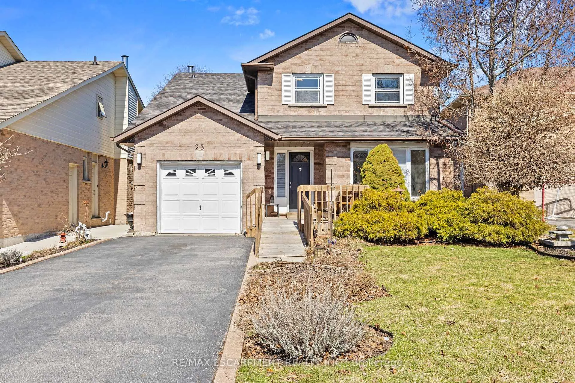 Photo 2 of 23 Ricardo Court, Hamilton, Rushdale — HOMEH