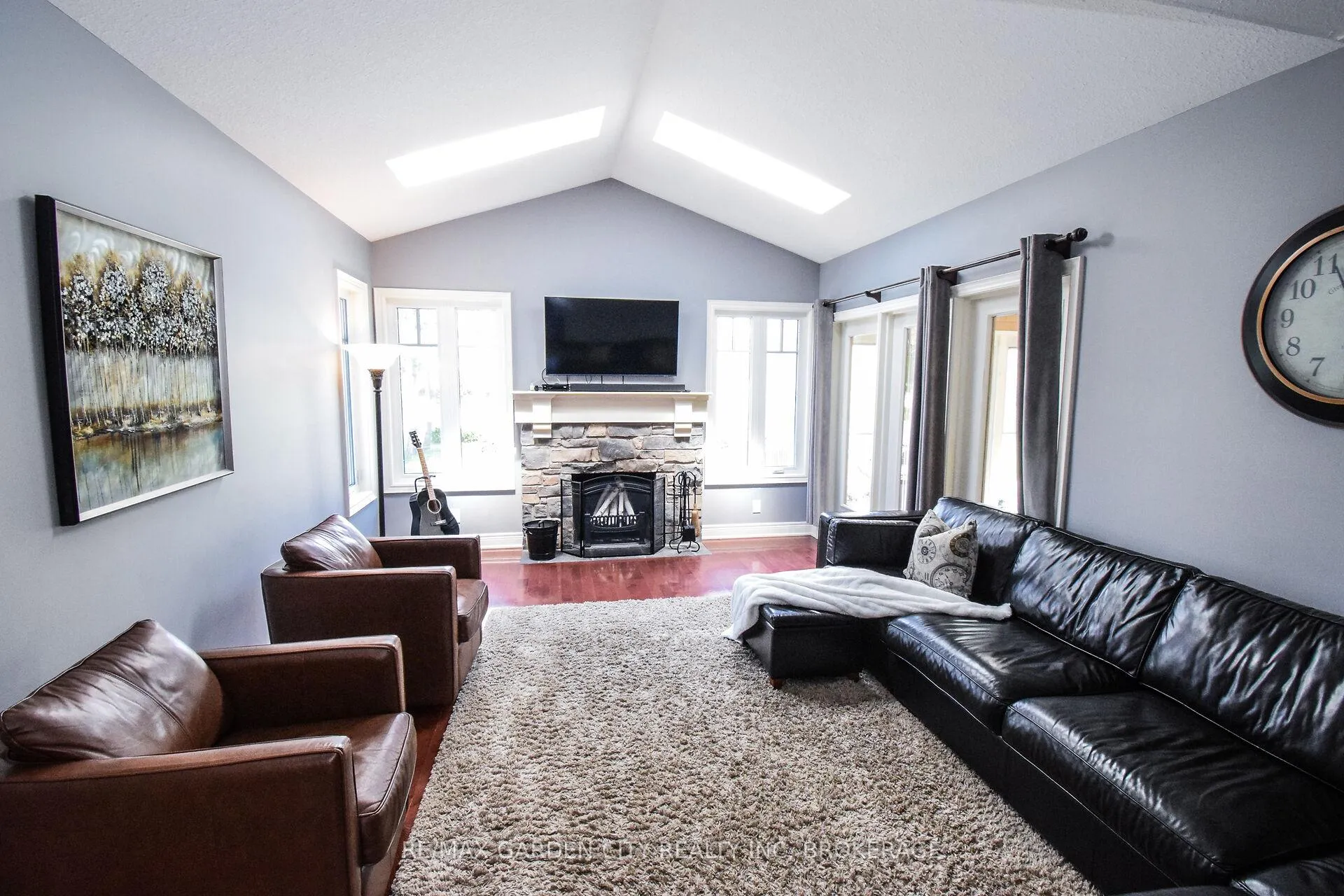 Photo 8 of 273 Canboro Road, Pelham, Fonthill — HOMEH