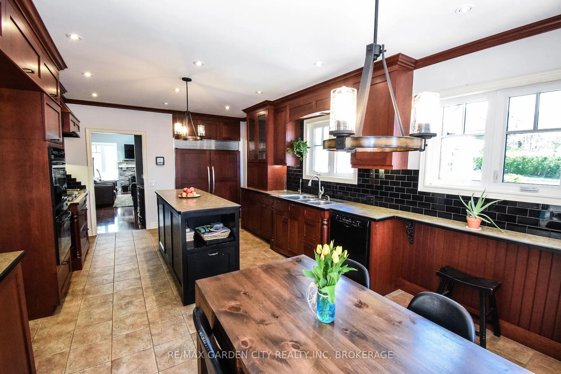 Photo 15 of 273 Canboro Road, Pelham, Fonthill — HOMEH