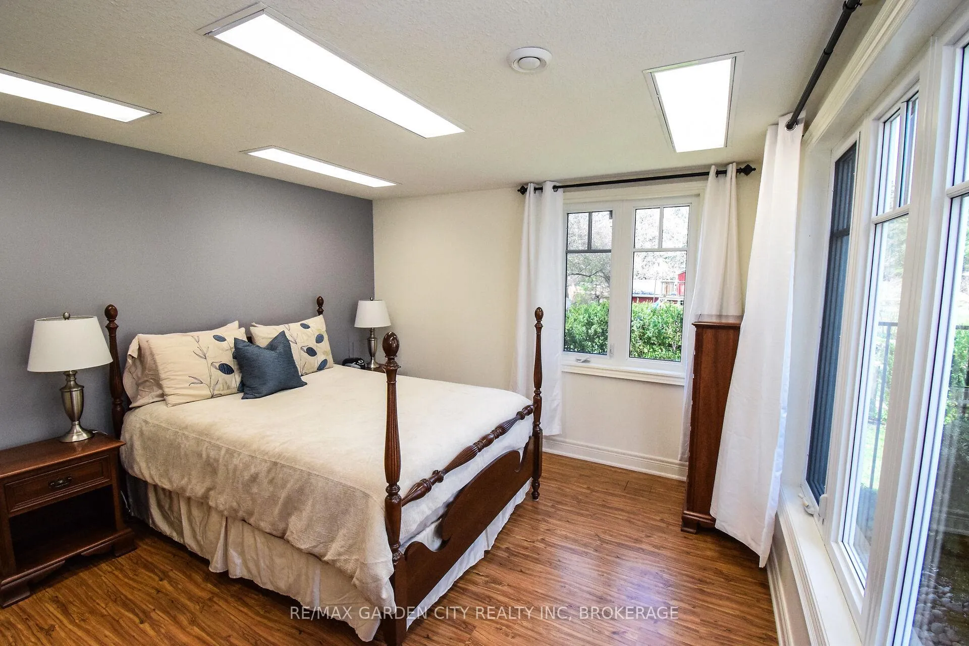 Photo 33 of 273 Canboro Road, Pelham, Fonthill — HOMEH