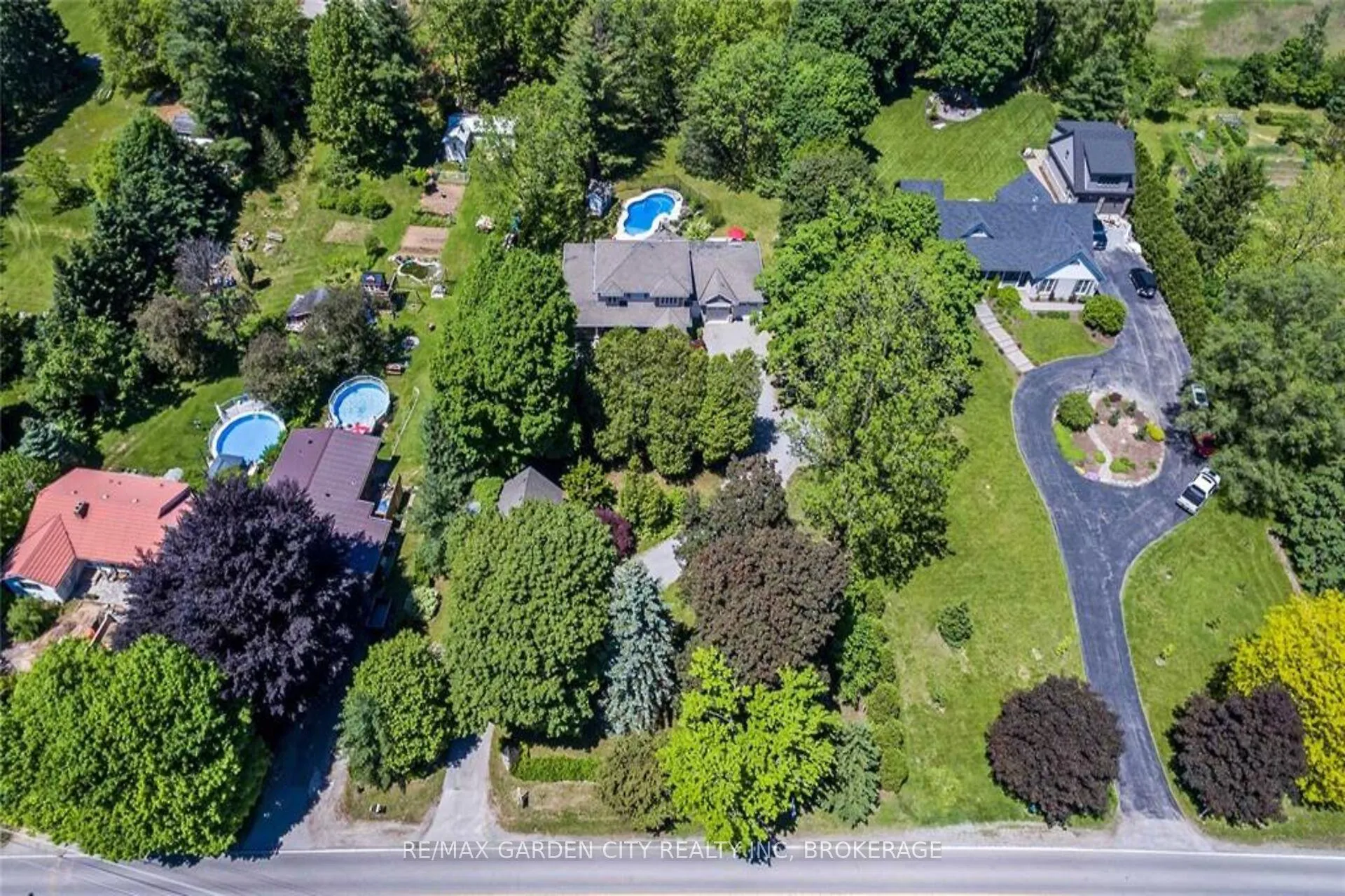 Photo 44 of 273 Canboro Road, Pelham, Fonthill — HOMEH