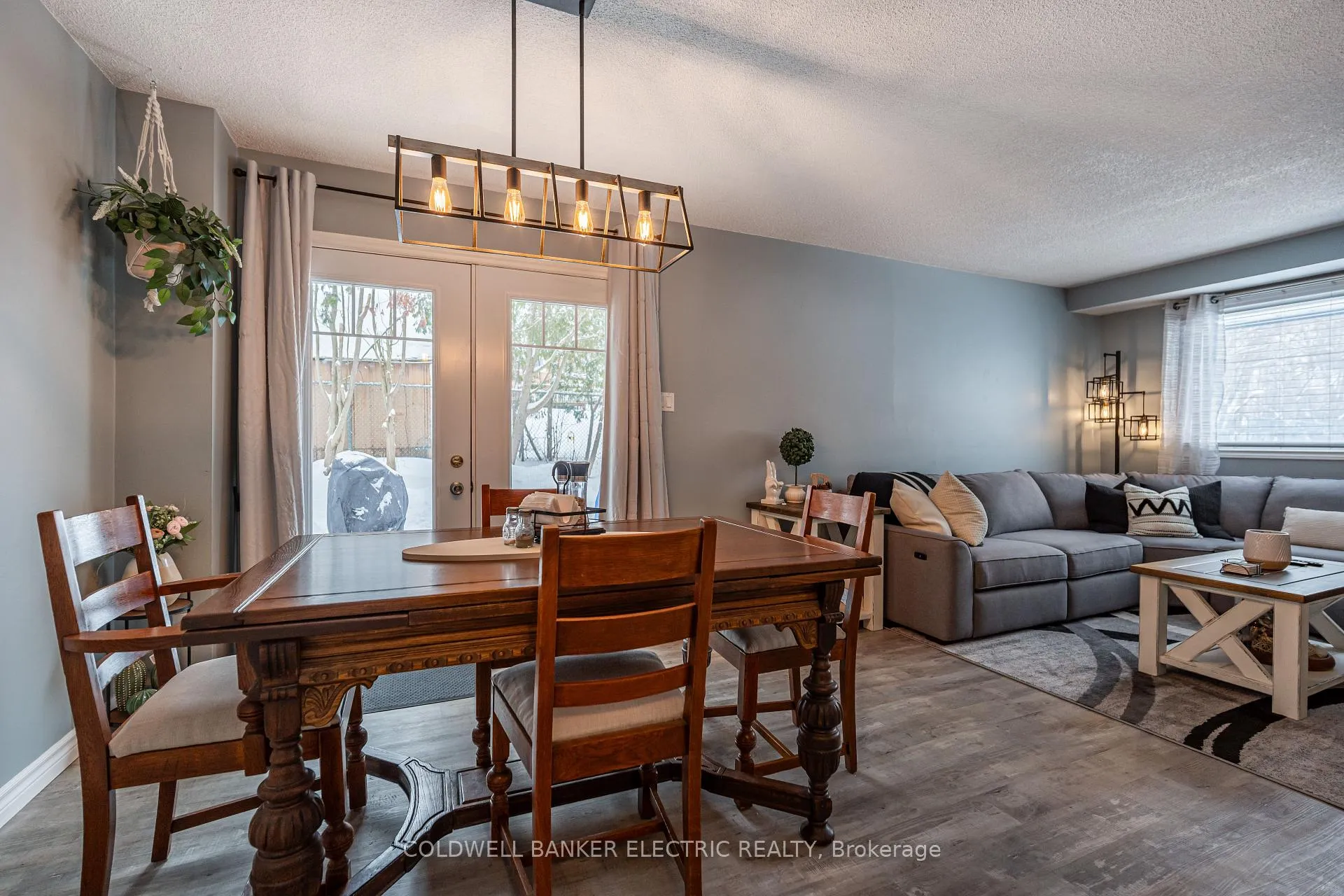 Photo 10 of Unit 14, 740 Chamberlain Street, Peterborough, Otonabee Ward 1 — HOMEH